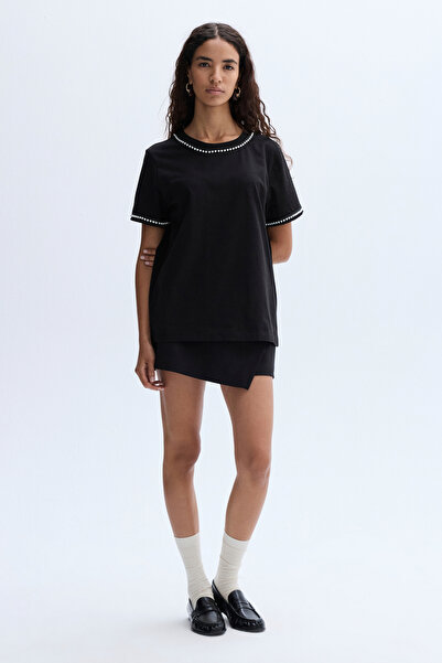 Mudo Stone Bicycle Necklace T-Shirt