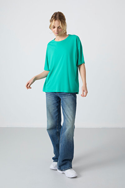 TOMMY LIFE Deniz Yeşili Penye Modal Yumuşak Tuşeli Oversize Fit Basic Kadın T...
