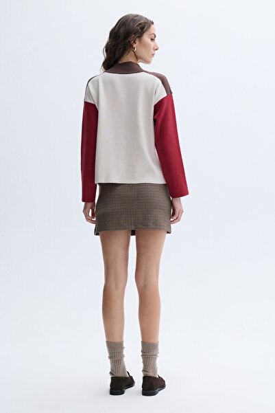 Mudo Multi-Color Stand-Up Collar Sweater