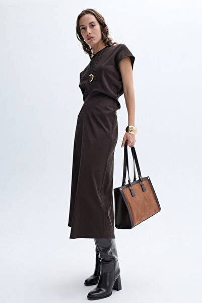 Mudo Sleeveless Midi Dress with Pleat Detail