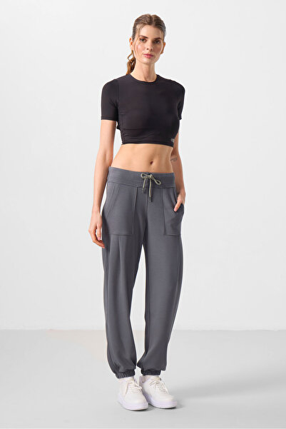 TOMMY LIFE بنطلون نسائي ذو ملمس ناعم رمادي داكن بجيب مفصل ومريح - 94672