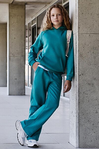 TOMMY LIFE Deniz Yeşil Pamuklu İçi Tüylü Yumuşak Dokulu Standart Fit Nakışlı ...