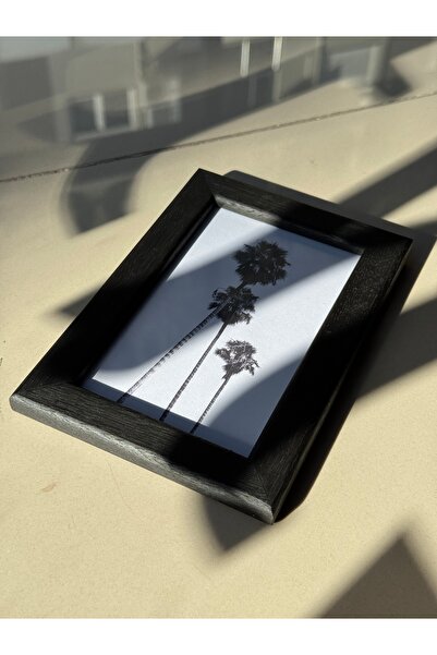 Siyah Ahşap Fotoğraf Çerçevesi 10x15 cm – Oval Kenarlı El Yapımı Modern Dekoratif Çerçeve