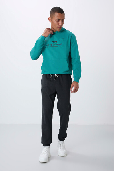 AIR JONES Ανδρικό πάτο αθλητικής φόρμας σε σκούρο γκρι επιφάνεια με υφή Standard Fit - 82156