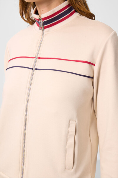 TOMMY LIFE Bézs puha textúrájú kötöttáru, állógalléros, túlméretezett női tréningruha szett - 95350