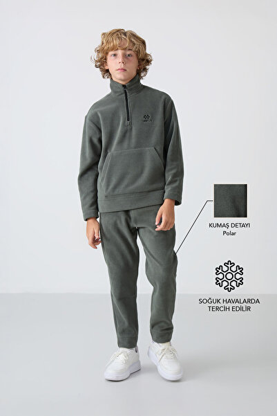 TOMMY LIFE Σετ φόρμας Fleece για αγόρια - Χακί χοντρή απαλή υφή, κεντημένη, τυπική εφαρμογή - 11218