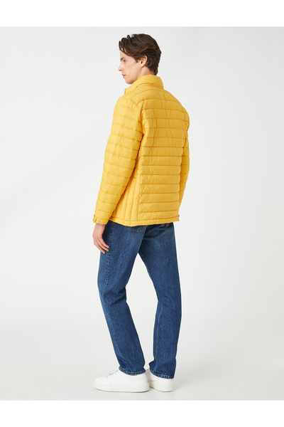 Koton Αδιάβροχο γιακά με βάση μπουφάν Puffer