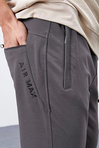 TOMMY LIFE Dark Gray Zipper Pocket Slim Fit Jogger Men's Sweatpants - 84343