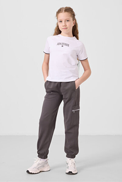 TOMMY LIFE Λευκό-σκούρο γκρι O λαιμόκοψη εμπριμέ λαστιχένια φόρμα για κορίτσια με τσέπες Cargo - 75173