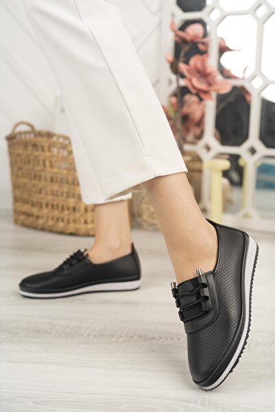 Nesil Shoes Acr 10 Siyah Delikli Yazlık Kadın Ayakkabı