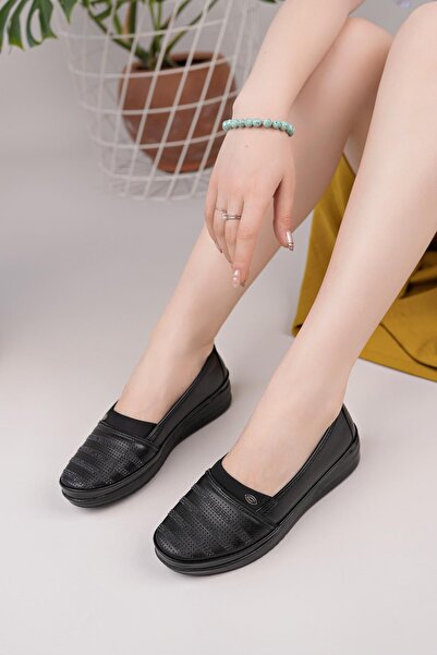 Nesil Shoes Ayzen 810 Чорні анатомічні жіночі туфлі