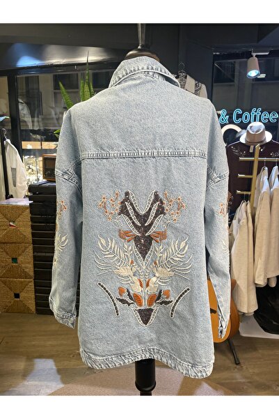 Dadali Women's Stone Embroidered Embroidered Buttoned Cotton Denim Jacket