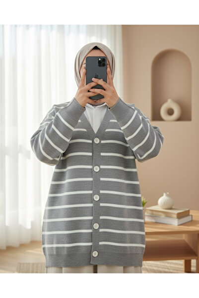 Modamorfo Prugasto Pleteni kardigan sa dugmićima i V-izrezom - Siva
