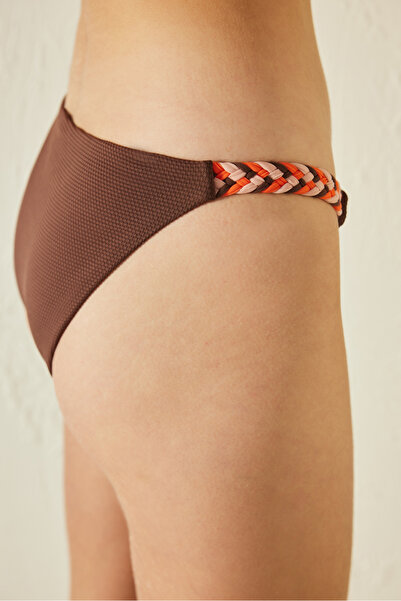 Penti Braunes seitliches Melasti-Bikinioberteil