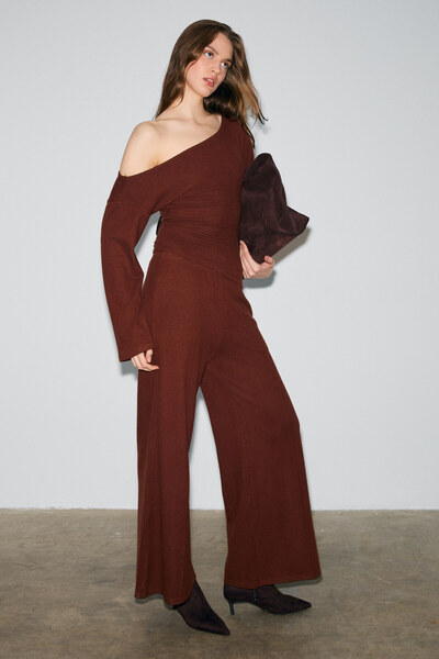 GRIMELANGE Niveas women's soft and stretchy boat neck dark brown sweatshirt with side ruching