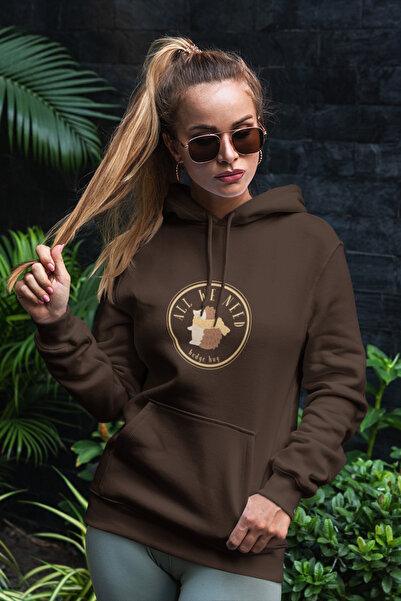 Le'sluette shadow of style Дамска блуза с качулка All We Need (Hedgehog) с бродерия, свободна кройка, шевове Karyoka, цвят кафе