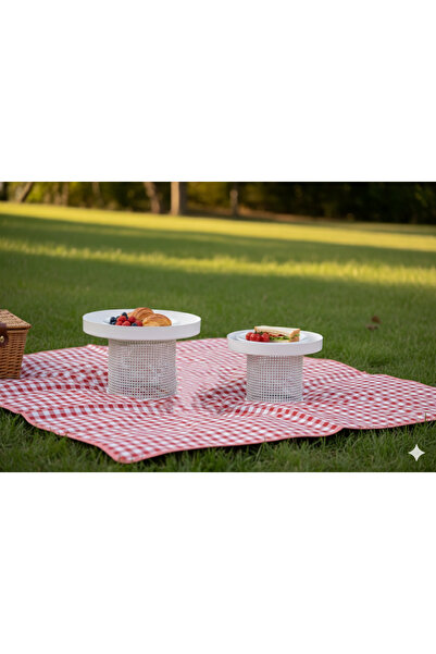 Generic Multi-purpose cake and dessert stand with a royal design