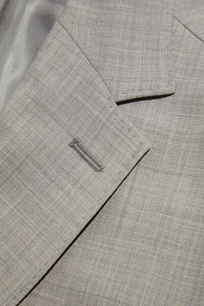 W Collection Gray Buttoned Suit