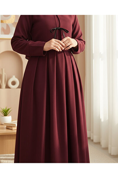 Modamorfo Pleated Zippered Skirt - Burgundy