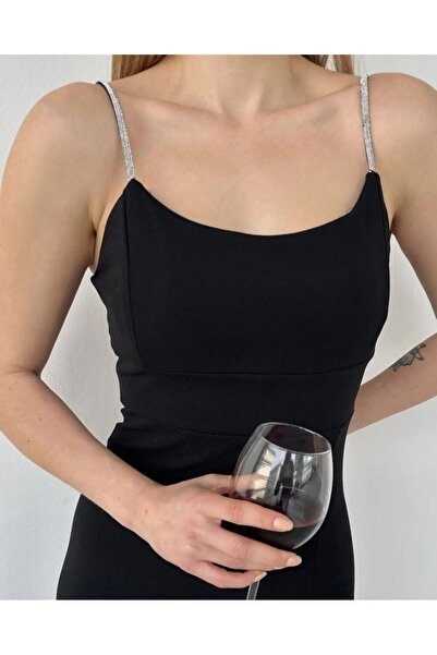 Modamorfo Minišaty s detailním rozparkem na ramínko