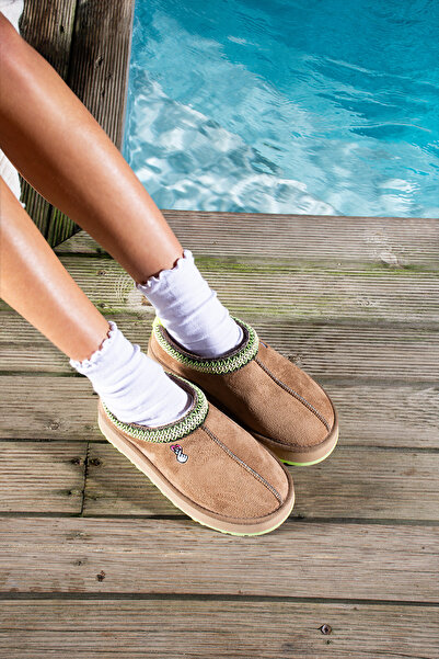 TexFoot Παντόφλες Tazz με πολύχρωμη σόλα με επένδυση από γούνα από σουέτ για την ημέρα του Αγίου Βαλεντίνου