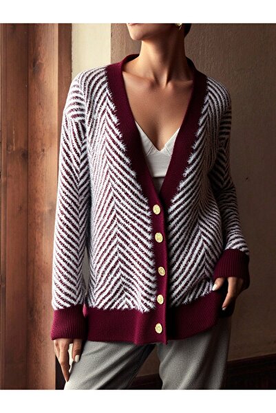 NEWCO سترة نسائية بتفاصيل أزرار للارتداء اليومي والمكتبي، سترة تريكو فضفاضة كبيرة الحجم - لون أحمر داكن