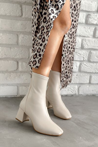 Shoebutik Δερμάτινες μπότες Helia Beige