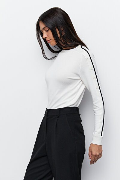 urban focus Button Detailed Sweater