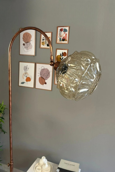 Bamyum Şila Cam Bal Rengi Patina Gövde Lambader Modern Oturma Odası