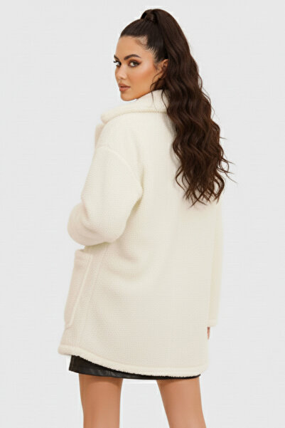 Mila Ecru Double Pocket Buttoned Front Oversized Unlined Plush Jacket