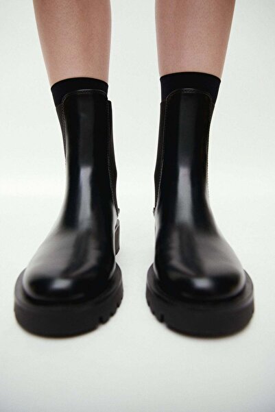 H&M Chelsea boots