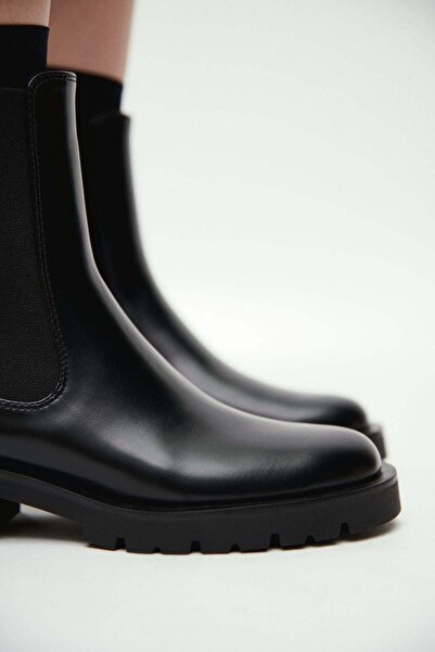 H&M Chelsea boots