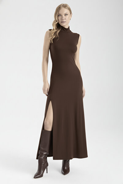 By Yaren Yazıcı Γυναικείο καφέ φόρεμα με μισό ζιβάγκο άνοιγμα Maxi φόρεμα κομ...