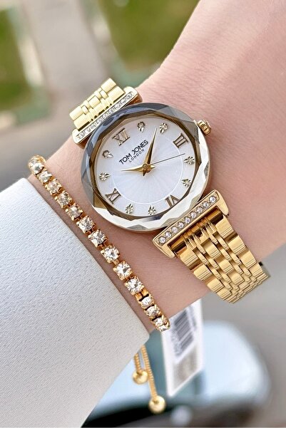 Tom Jones Gold Renk 30 Mm Kadın Kol Saati ve Hediye Bileklik