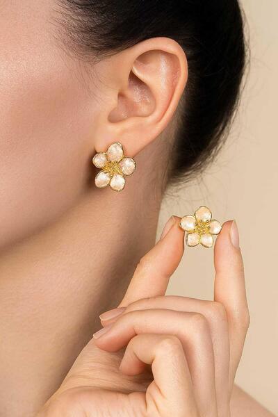 Marchen Collection Kadınlar için Sedefli Kiraz Çiçeği Sakura Altın Renk Kapla...