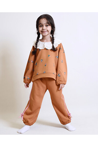 OZZY KİDS طقم بناتي بياقة ونقشة زهور