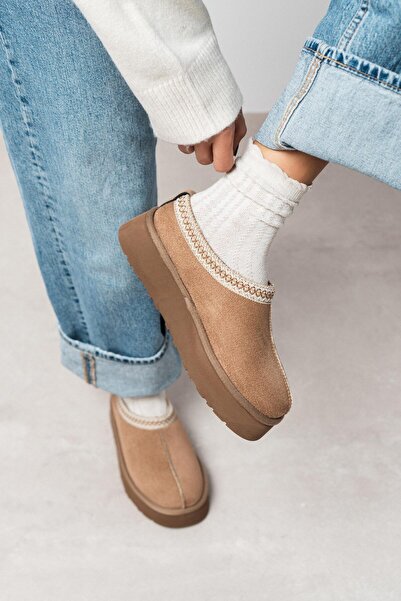 NİŞANTAŞI SHOES Темно-бежеві домашні капці Sabo на плоскої підошві