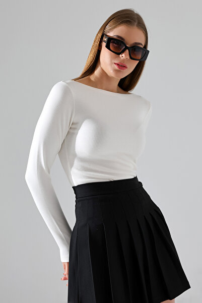 Şiir Γυναικείες μπλούζες και τοπ με μακρυμάνικη λαιμόκοψη Jerdev Ecru Soft Touch Thermal Boat