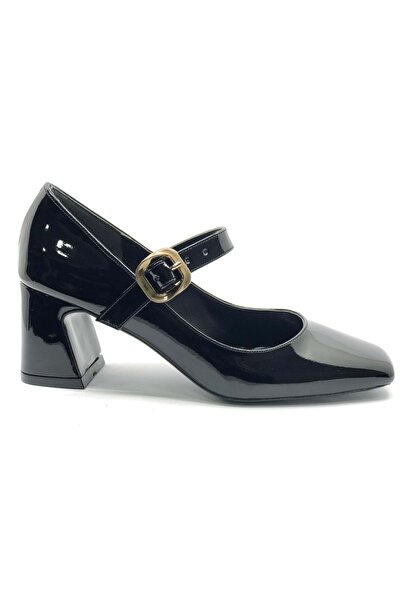 KOCAMANLAR Feles Beret Detailed Blunt Toe Heeled Women's Shoes Black