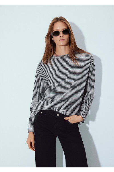 Mavi Crew Neck Striped T-Shirt Regular Fit / Standard Cut 1613600-85407