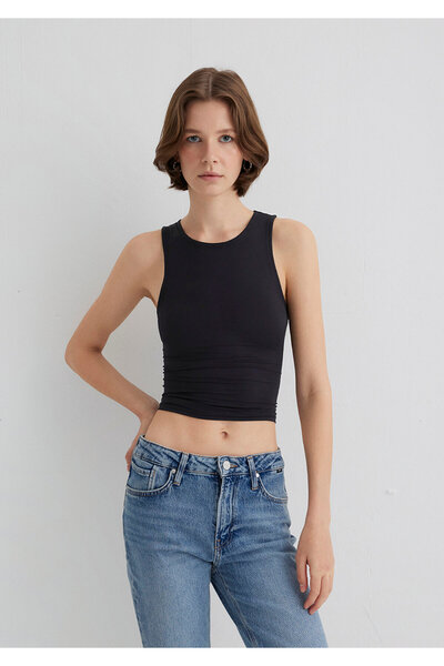 Mavi Halter Neck Μαύρο Πολυαμίδιο Μονόχρωμο Εφαρμοσμένο / Περικοπή που ταιριάζει στο σώμα 1613499-900