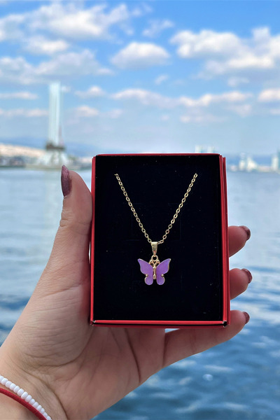 Saltos Pembe Kelebekli Kolye Kar Küresi Hediye Seti Doğum Günü Hediyesi Arkadaşa Sevgiliye Set Hediyelik Anneye Hediye