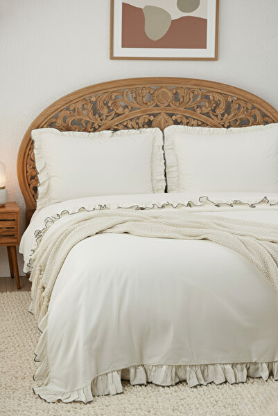 Magnolia Vintage Ruffled Double Duvet Cover Set - Cotton, Cream Color, Soft Textured Stylish Design