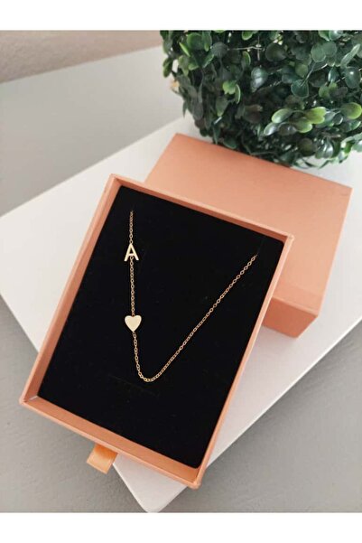 LUCKY ACCESSORIES Çelik Minimal Harf Kalp Zarüf Gold Kolye, Kararmaz
