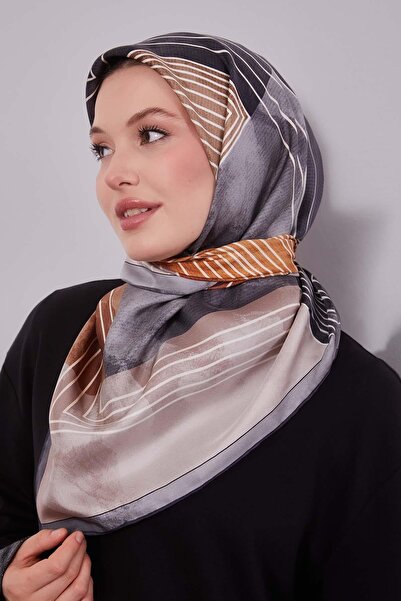 Levidor Gray Patterned Twill Silk Scarf