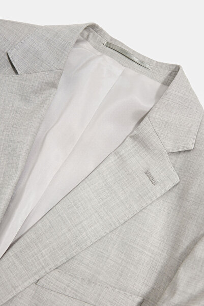W Collection Gray Buttoned Suit