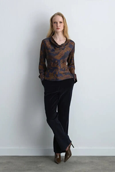 Gusto Anka Collection Viscose Satin Degaje Blouse - Brown