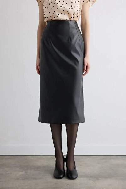 Gusto Long Faux Leather Skirt - Black