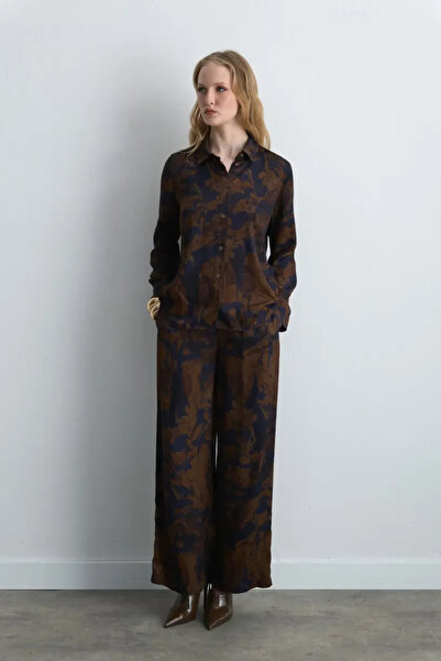 Gusto Παντελόνι από βισκόζη σατέν με φαρδιά πόδια της συλλογής Anka - Καφέ