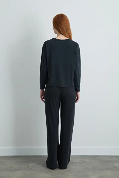 Gusto Long Sleeve Modal Knitted Blouse - Black